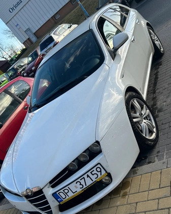 Alfa Romeo 159 cena 11000 przebieg: 295000, rok produkcji 2009 z Głogów małe 29